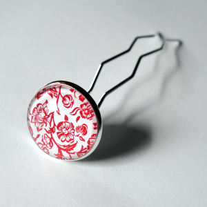 Hairpin Red roses