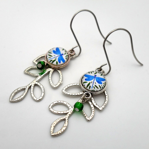Leaf earrings Blue dragonfly
