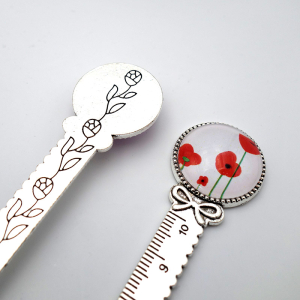 Ruler bookmark Poppies