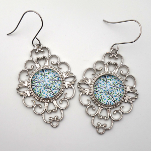 Vintage earrings Blue flowers